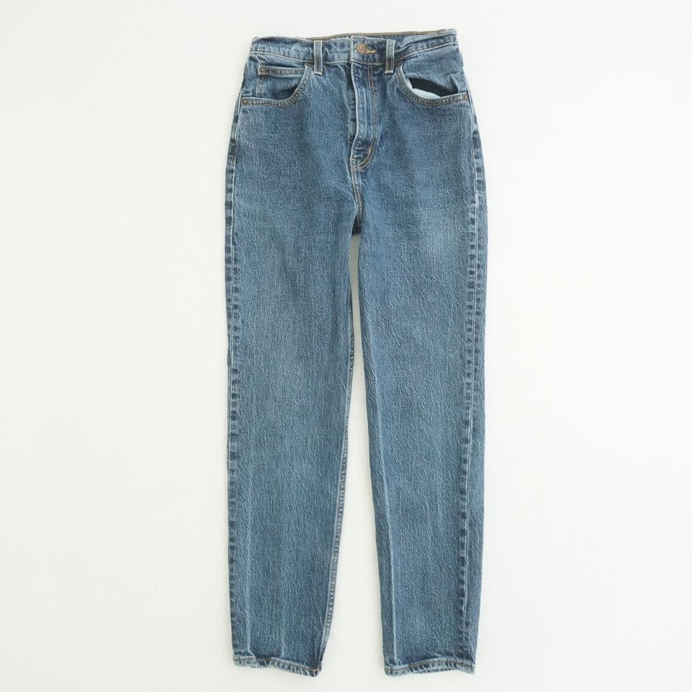 Levi's Straight Leg Jeans in Medium Blue Wash